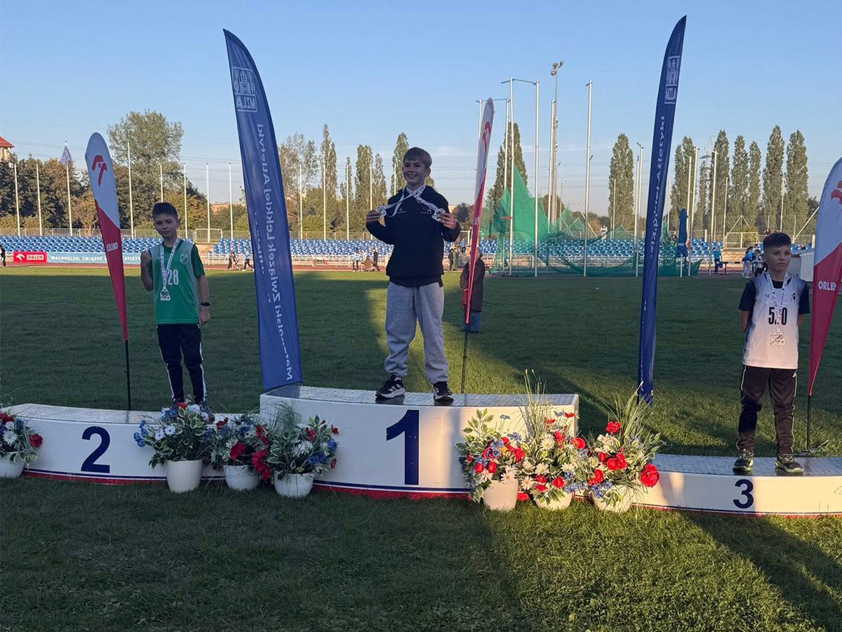 Mistrzostwa-Województwa-Małopolskiego-w-Lekkiej-Atletyce-w-kategoriach-U10,-U12-i-U14---Nikodem-Kołodziej-z-podwójnym-złotem